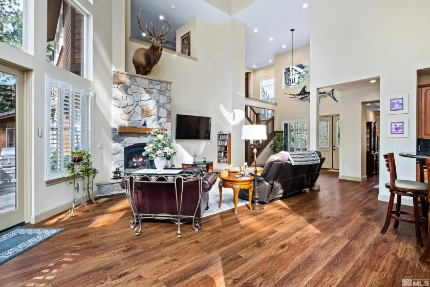 10 Franktown, Reno, Nevada 89704, 3 Bedrooms Bedrooms, ,4 BathroomsBathrooms,Residential,Residential,Franktown,250004678