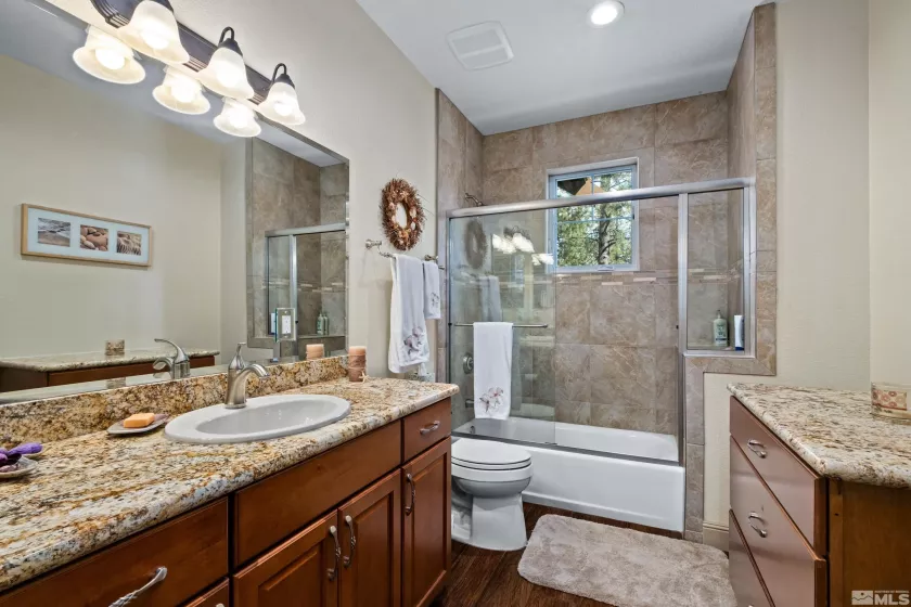 10 Franktown, Reno, Nevada 89704, 3 Bedrooms Bedrooms, ,4 BathroomsBathrooms,Residential,Residential,Franktown,250004678