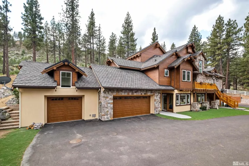 10 Franktown, Reno, Nevada 89704, 3 Bedrooms Bedrooms, ,4 BathroomsBathrooms,Residential,Residential,Franktown,250004678