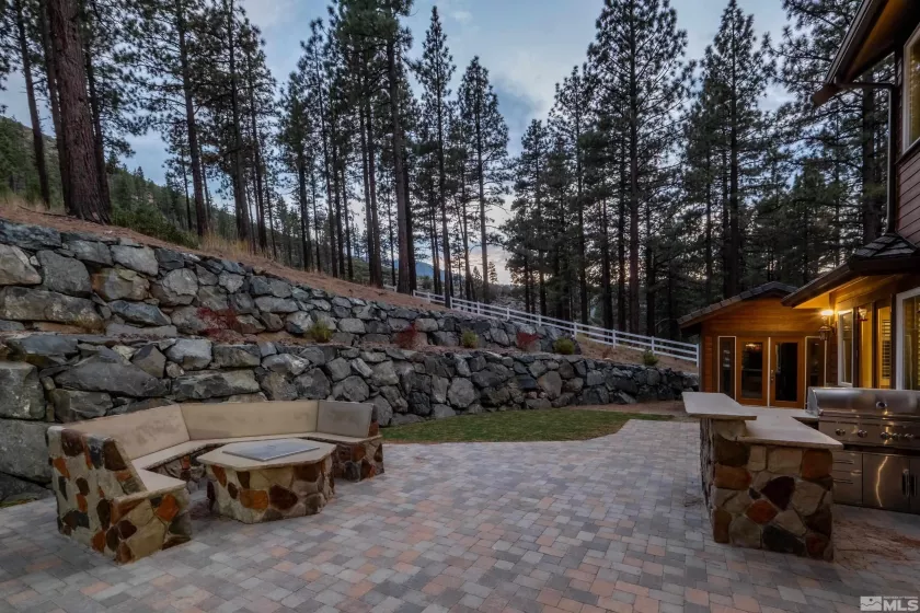 10 Franktown, Reno, Nevada 89704, 3 Bedrooms Bedrooms, ,4 BathroomsBathrooms,Residential,Residential,Franktown,250004678