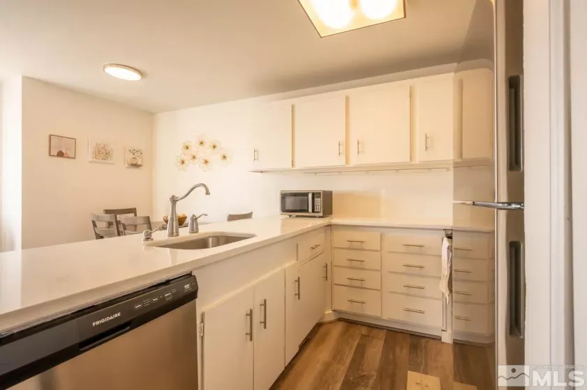 2700 Plumas, Reno, Nevada 89509, 2 Bedrooms Bedrooms, ,2 BathroomsBathrooms,Residential,Residential,Plumas,250004674