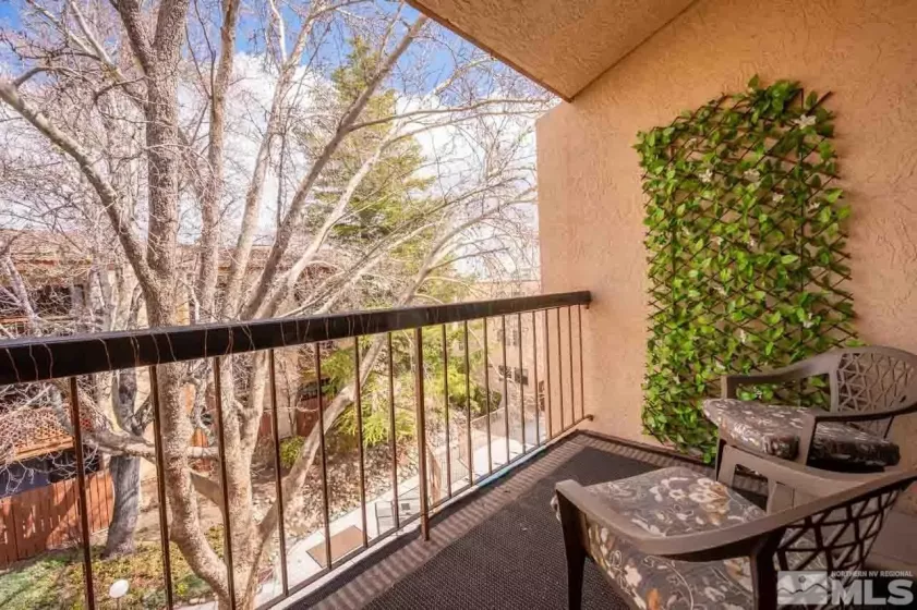 2700 Plumas, Reno, Nevada 89509, 2 Bedrooms Bedrooms, ,2 BathroomsBathrooms,Residential,Residential,Plumas,250004674