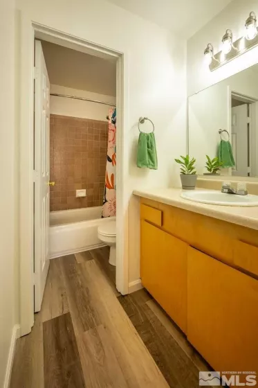 2700 Plumas, Reno, Nevada 89509, 2 Bedrooms Bedrooms, ,2 BathroomsBathrooms,Residential,Residential,Plumas,250004674