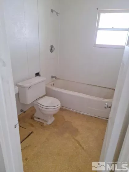 435 9th, Lovelock, Nevada 89419, ,Commercial Sale,Residential,9th,240006707