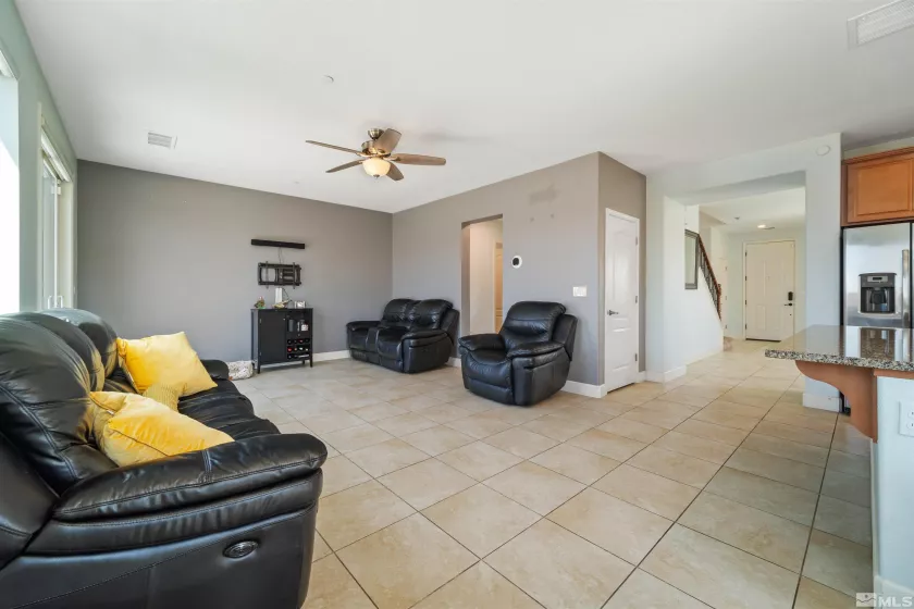 2575 Piero, Sparks, Nevada 89434, 4 Bedrooms Bedrooms, ,3 BathroomsBathrooms,Residential,Residential,Piero,250004919