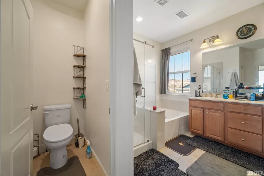 2575 Piero, Sparks, Nevada 89434, 4 Bedrooms Bedrooms, ,3 BathroomsBathrooms,Residential,Residential,Piero,250004919