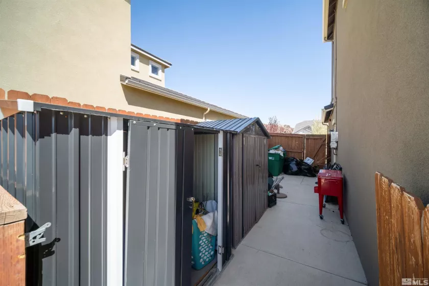 2575 Piero, Sparks, Nevada 89434, 4 Bedrooms Bedrooms, ,3 BathroomsBathrooms,Residential,Residential,Piero,250004919