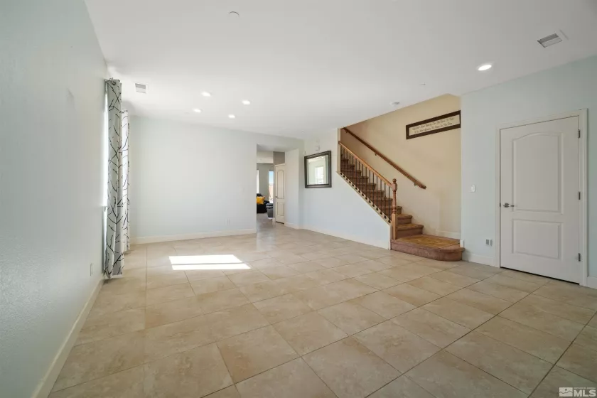 2575 Piero, Sparks, Nevada 89434, 4 Bedrooms Bedrooms, ,3 BathroomsBathrooms,Residential,Residential,Piero,250004919