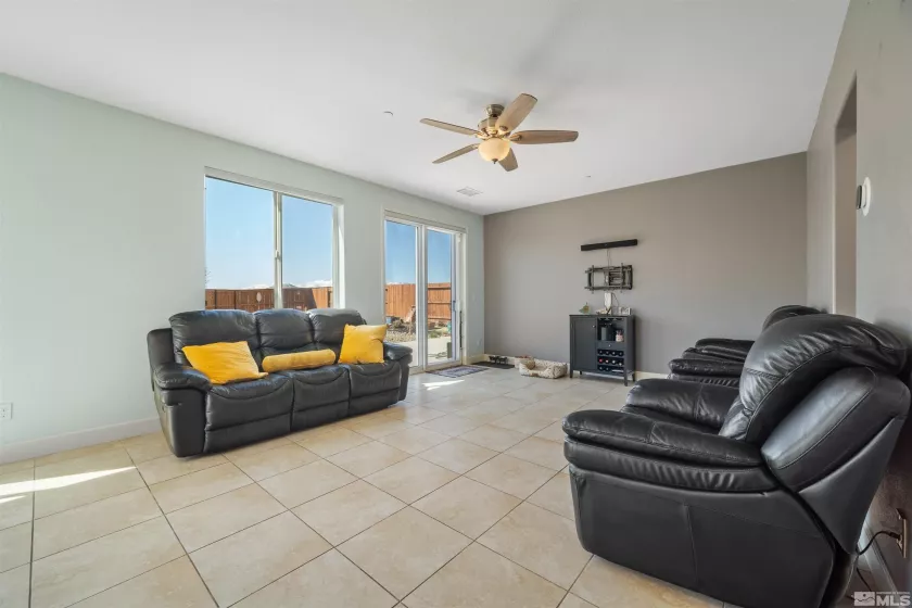 2575 Piero, Sparks, Nevada 89434, 4 Bedrooms Bedrooms, ,3 BathroomsBathrooms,Residential,Residential,Piero,250004919