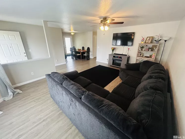 1808 rock, Carson City, Nevada 89701, 3 Bedrooms Bedrooms, ,2 BathroomsBathrooms,Residential,Residential,rock,250004923