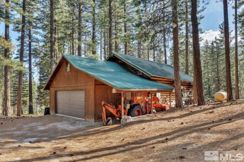 93 Jeffrey Pine, Carson City, Nevada 89705, 9 Bedrooms Bedrooms, ,12 BathroomsBathrooms,Residential,Residential,Jeffrey Pine,250004891