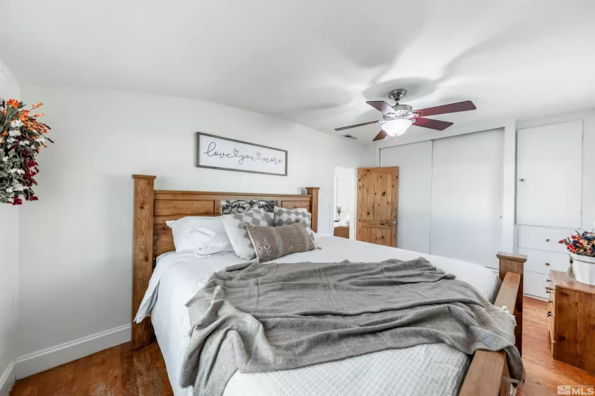 325 Lincoln, Fernley, Nevada 89442, 2 Bedrooms Bedrooms, ,1 BathroomBathrooms,Residential,Residential,Lincoln,240013247