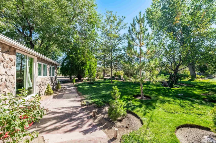 325 Lincoln, Fernley, Nevada 89442, 2 Bedrooms Bedrooms, ,1 BathroomBathrooms,Residential,Residential,Lincoln,240013247