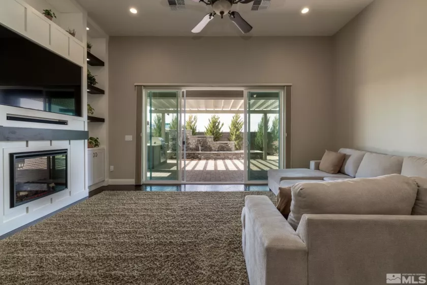 9495 Stony Hill, Reno, Nevada 89521, 3 Bedrooms Bedrooms, ,4 BathroomsBathrooms,Residential,Residential,Stony Hill,250004802