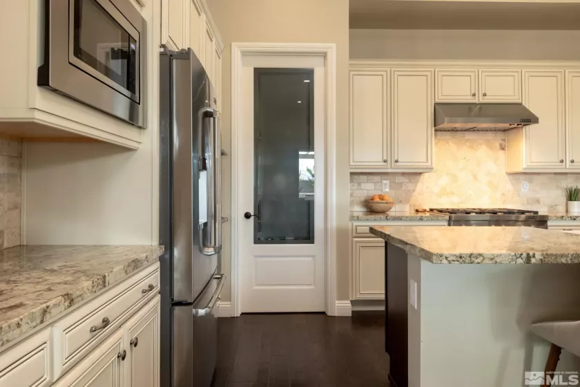 9495 Stony Hill, Reno, Nevada 89521, 3 Bedrooms Bedrooms, ,4 BathroomsBathrooms,Residential,Residential,Stony Hill,250004802