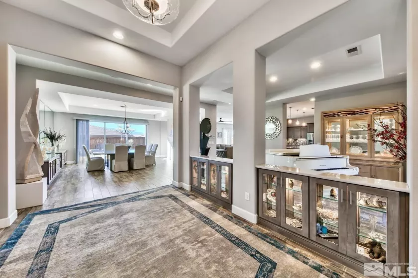 9895 Gainsborough, Reno, Nevada 89521, 5 Bedrooms Bedrooms, ,5 BathroomsBathrooms,Residential,Residential,Gainsborough,250004841