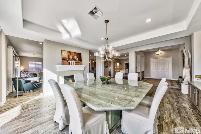 9895 Gainsborough, Reno, Nevada 89521, 5 Bedrooms Bedrooms, ,5 BathroomsBathrooms,Residential,Residential,Gainsborough,250004841