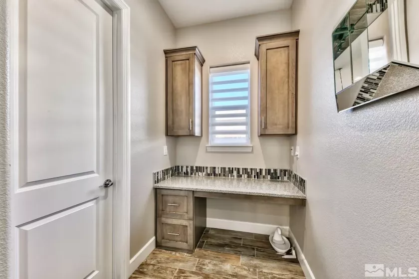 9895 Gainsborough, Reno, Nevada 89521, 5 Bedrooms Bedrooms, ,5 BathroomsBathrooms,Residential,Residential,Gainsborough,250004841