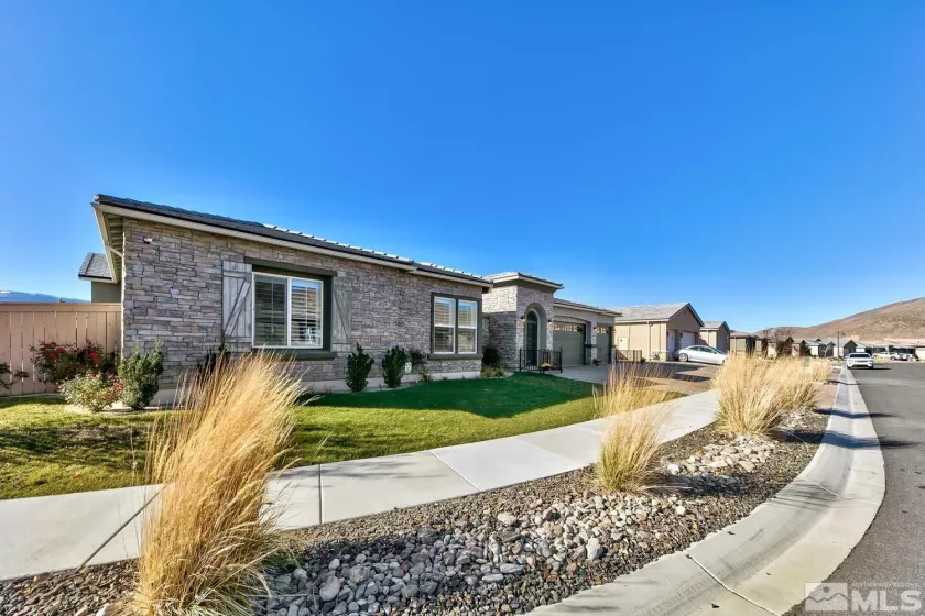 9895 Gainsborough, Reno, Nevada 89521, 5 Bedrooms Bedrooms, ,5 BathroomsBathrooms,Residential,Residential,Gainsborough,250004841
