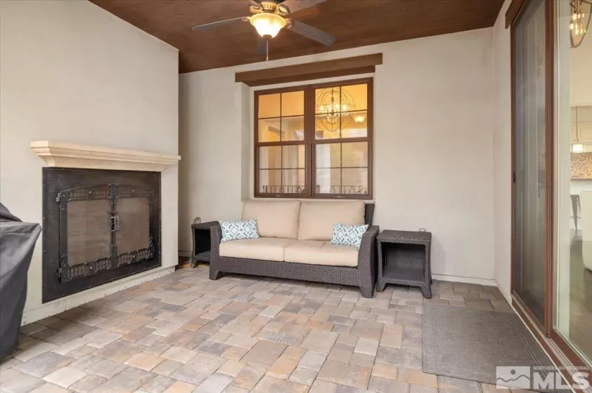 20612 Chanson, Reno, Nevada 89511, 6 Bedrooms Bedrooms, ,8 BathroomsBathrooms,Residential,Residential,Chanson,240013581