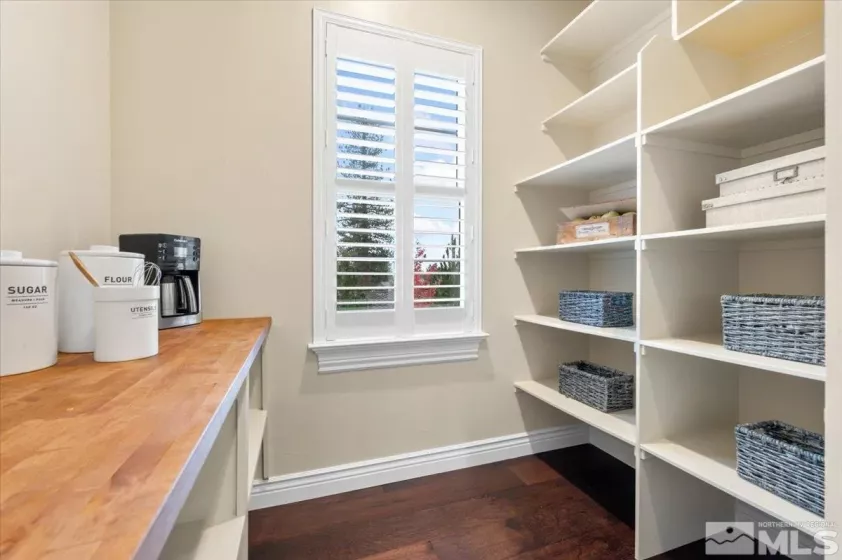 20612 Chanson, Reno, Nevada 89511, 6 Bedrooms Bedrooms, ,8 BathroomsBathrooms,Residential,Residential,Chanson,240013581