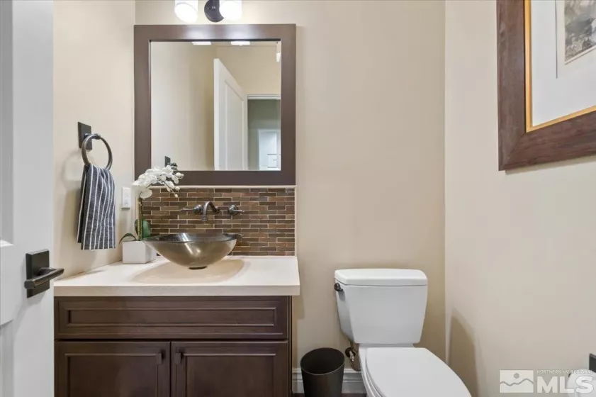 20612 Chanson, Reno, Nevada 89511, 6 Bedrooms Bedrooms, ,8 BathroomsBathrooms,Residential,Residential,Chanson,240013581