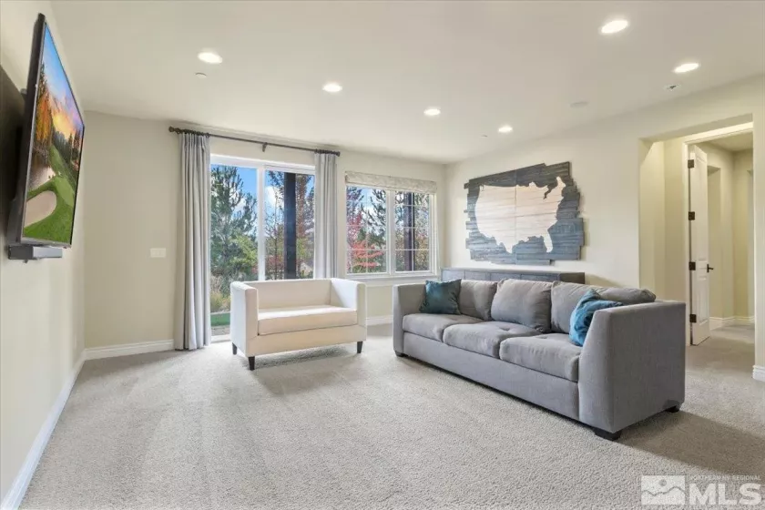 20612 Chanson, Reno, Nevada 89511, 6 Bedrooms Bedrooms, ,8 BathroomsBathrooms,Residential,Residential,Chanson,240013581
