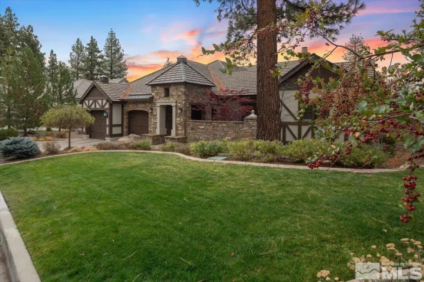 20612 Chanson, Reno, Nevada 89511, 6 Bedrooms Bedrooms, ,8 BathroomsBathrooms,Residential,Residential,Chanson,240013581