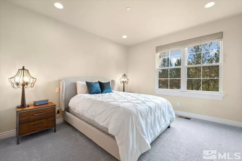 20612 Chanson, Reno, Nevada 89511, 6 Bedrooms Bedrooms, ,8 BathroomsBathrooms,Residential,Residential,Chanson,240013581