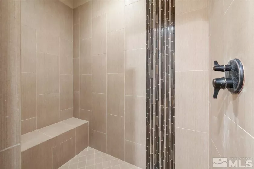 20612 Chanson, Reno, Nevada 89511, 6 Bedrooms Bedrooms, ,8 BathroomsBathrooms,Residential,Residential,Chanson,240013581