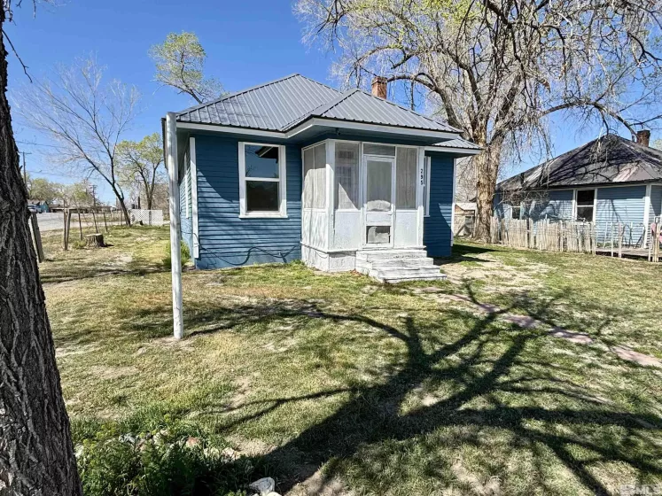 295 Apache, Imlay, Nevada 89418, 2 Bedrooms Bedrooms, ,1 BathroomBathrooms,Residential,Residential,Apache,250004792