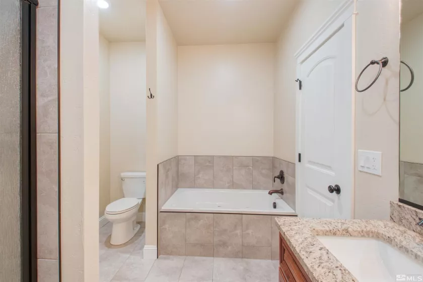 2165 Hog Tommy, Spring Creek, Nevada 89815, 5 Bedrooms Bedrooms, ,4 BathroomsBathrooms,Residential,Residential,Hog Tommy,250004794