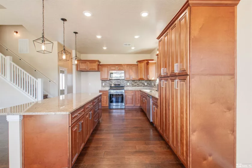 2165 Hog Tommy, Spring Creek, Nevada 89815, 5 Bedrooms Bedrooms, ,4 BathroomsBathrooms,Residential,Residential,Hog Tommy,250004794