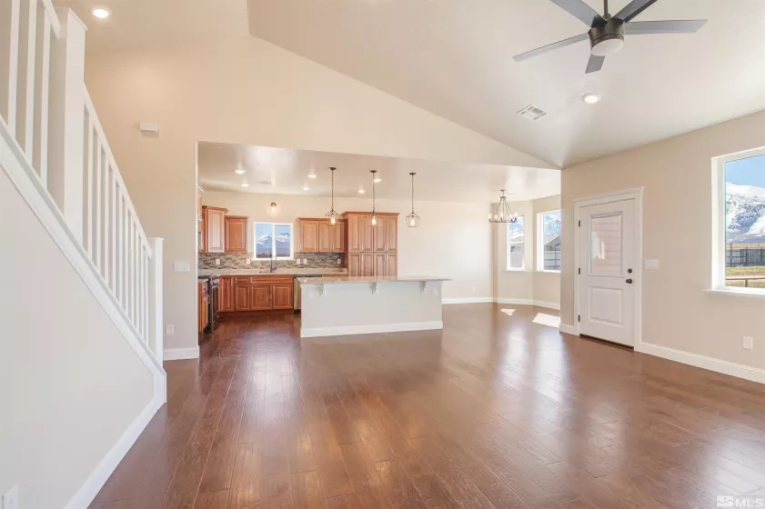2165 Hog Tommy, Spring Creek, Nevada 89815, 5 Bedrooms Bedrooms, ,4 BathroomsBathrooms,Residential,Residential,Hog Tommy,250004794