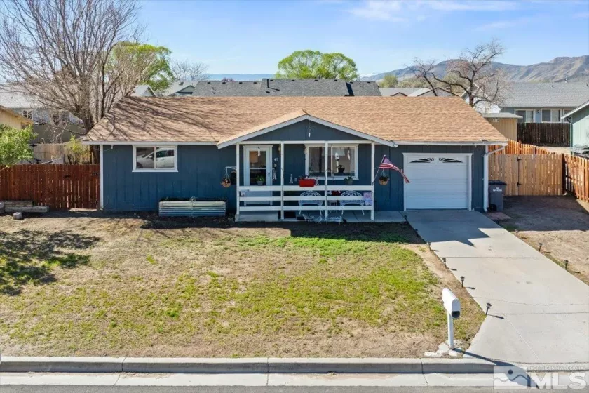 411 Paul, Yerington, Nevada 89447, 2 Bedrooms Bedrooms, ,1 BathroomBathrooms,Residential,Residential,Paul,250004770