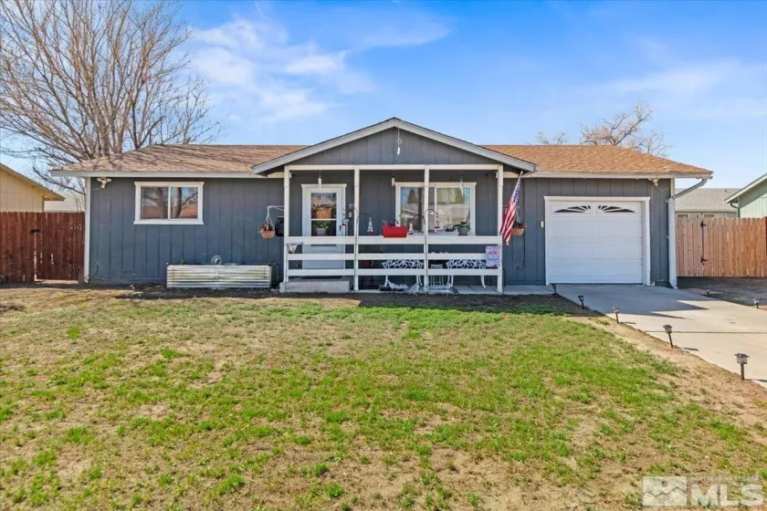 411 Paul, Yerington, Nevada 89447, 2 Bedrooms Bedrooms, ,1 BathroomBathrooms,Residential,Residential,Paul,250004770