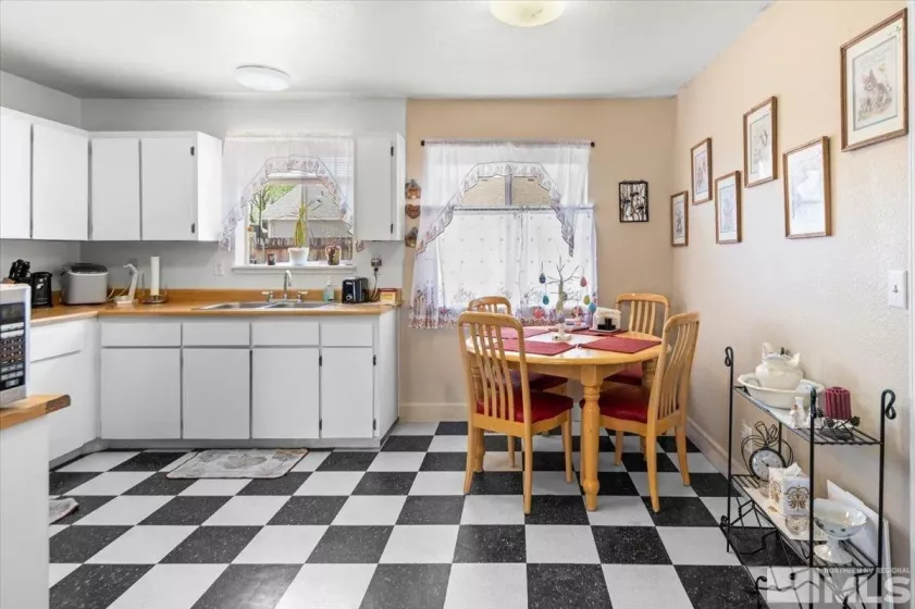411 Paul, Yerington, Nevada 89447, 2 Bedrooms Bedrooms, ,1 BathroomBathrooms,Residential,Residential,Paul,250004770