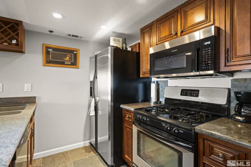 759 Boulder, Stateline, Nevada 89449, 2 Bedrooms Bedrooms, ,2 BathroomsBathrooms,Residential,Residential,Boulder,250004747