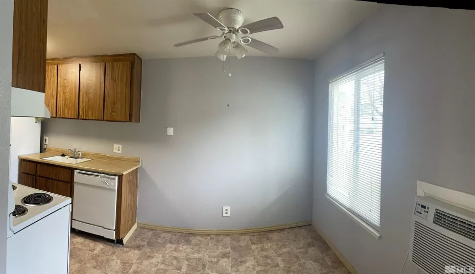 400 Saliman, Carson City, Nevada 89701, 1 Bedroom Bedrooms, ,1 BathroomBathrooms,Residential,Residential,Saliman,250004712