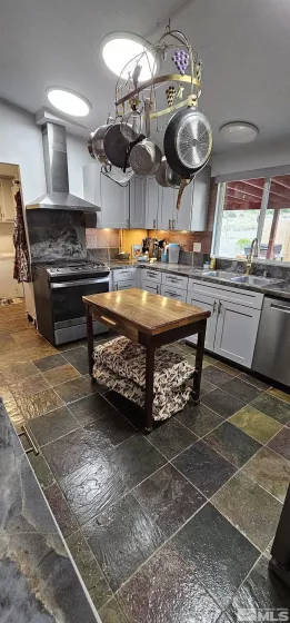 210 Sleeping Valley, Kingston, Nevada 89310, 2 Bedrooms Bedrooms, ,2 BathroomsBathrooms,Residential,Residential,Sleeping Valley,240010415