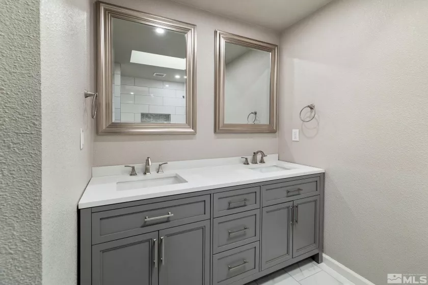3390 Cashill, Reno, Nevada 89509, 3 Bedrooms Bedrooms, ,2 BathroomsBathrooms,Residential,Residential,Cashill,250004630