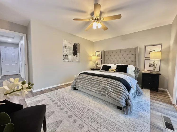 7100 Lindsey, Sparks, Nevada 89436, 3 Bedrooms Bedrooms, ,2 BathroomsBathrooms,Residential,Residential,Lindsey,250004634