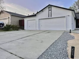7100 Lindsey, Sparks, Nevada 89436, 3 Bedrooms Bedrooms, ,2 BathroomsBathrooms,Residential,Residential,Lindsey,250004634