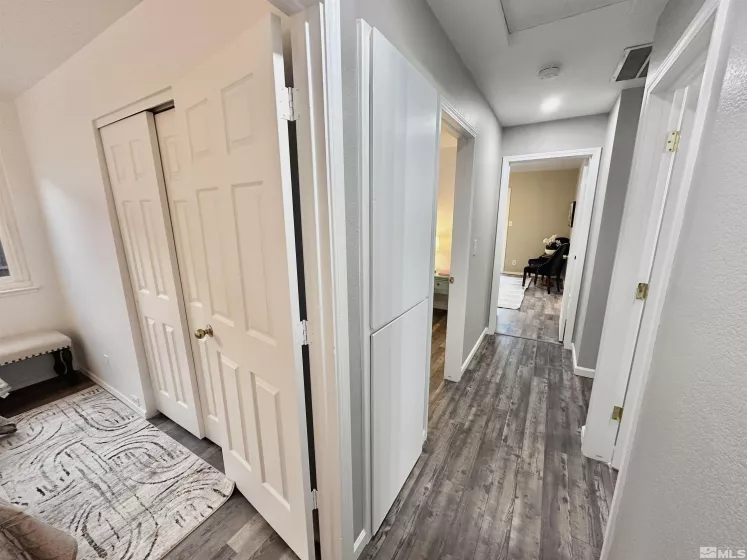 7100 Lindsey, Sparks, Nevada 89436, 3 Bedrooms Bedrooms, ,2 BathroomsBathrooms,Residential,Residential,Lindsey,250004634