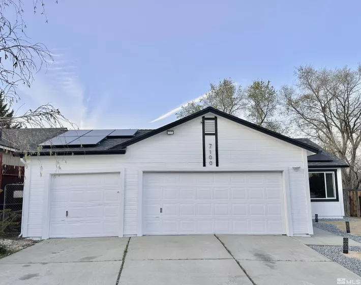 7100 Lindsey, Sparks, Nevada 89436, 3 Bedrooms Bedrooms, ,2 BathroomsBathrooms,Residential,Residential,Lindsey,250004634