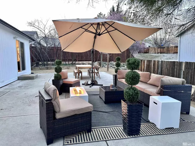 7100 Lindsey, Sparks, Nevada 89436, 3 Bedrooms Bedrooms, ,2 BathroomsBathrooms,Residential,Residential,Lindsey,250004634