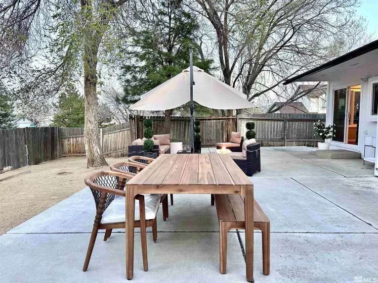 7100 Lindsey, Sparks, Nevada 89436, 3 Bedrooms Bedrooms, ,2 BathroomsBathrooms,Residential,Residential,Lindsey,250004634