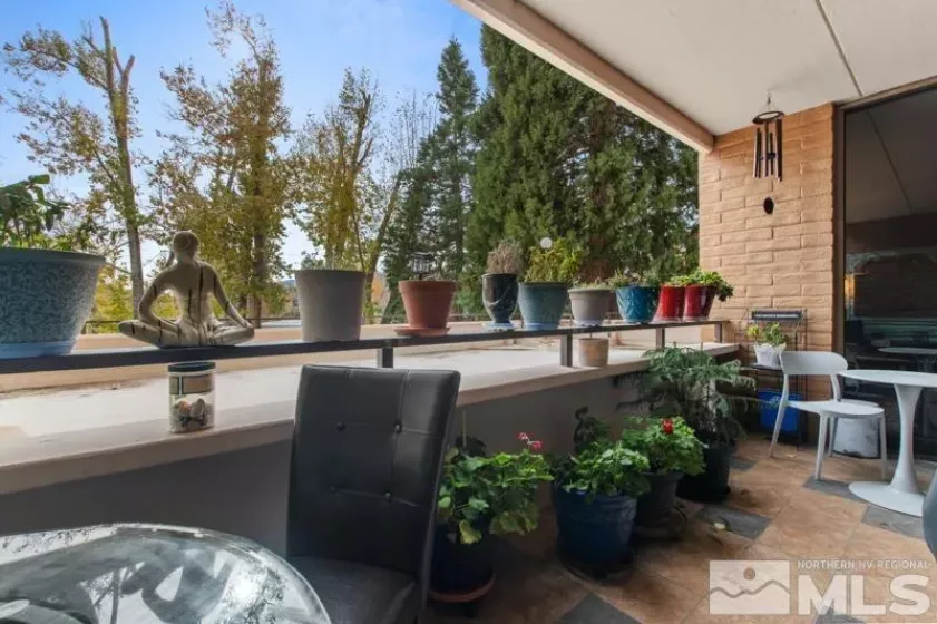 1200 Riverside, Reno, Nevada 89503, 2 Bedrooms Bedrooms, ,2 BathroomsBathrooms,Residential,Residential,Riverside,240014673