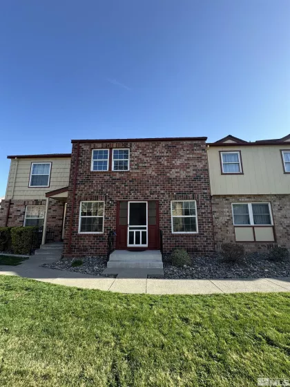 445 Pine Meadows, Sparks, Nevada 89431, 4 Bedrooms Bedrooms, ,2 BathroomsBathrooms,Residential,Residential,Pine Meadows,250004605