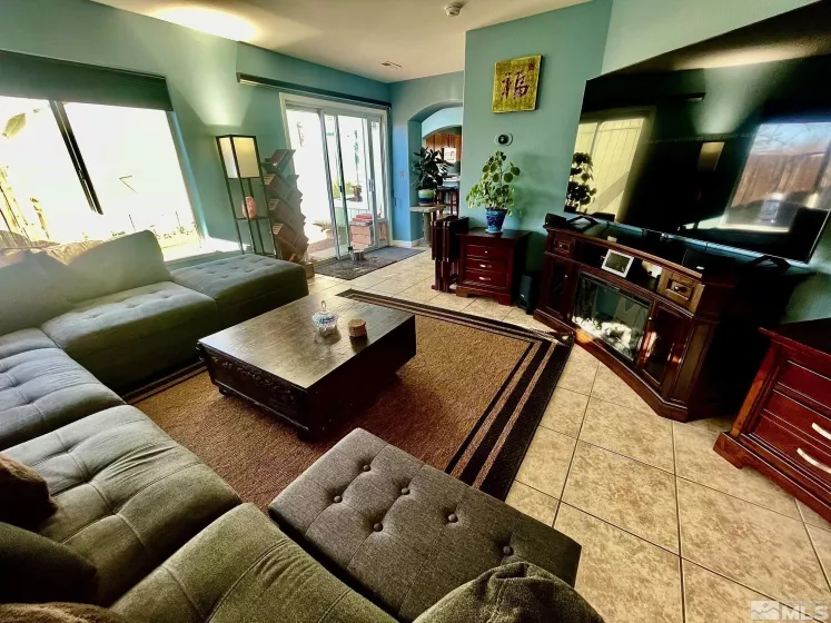 3131 Winter Rose, Reno, Nevada 89502, 3 Bedrooms Bedrooms, ,3 BathroomsBathrooms,Residential,Residential,Winter Rose,250004549